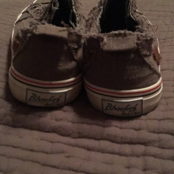 Blowfish slip in sneakers from Buckle - Picture 4 of 4